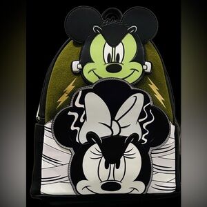 Glow in the dark mini backpack Loungefly Mickey Minnie  Rare